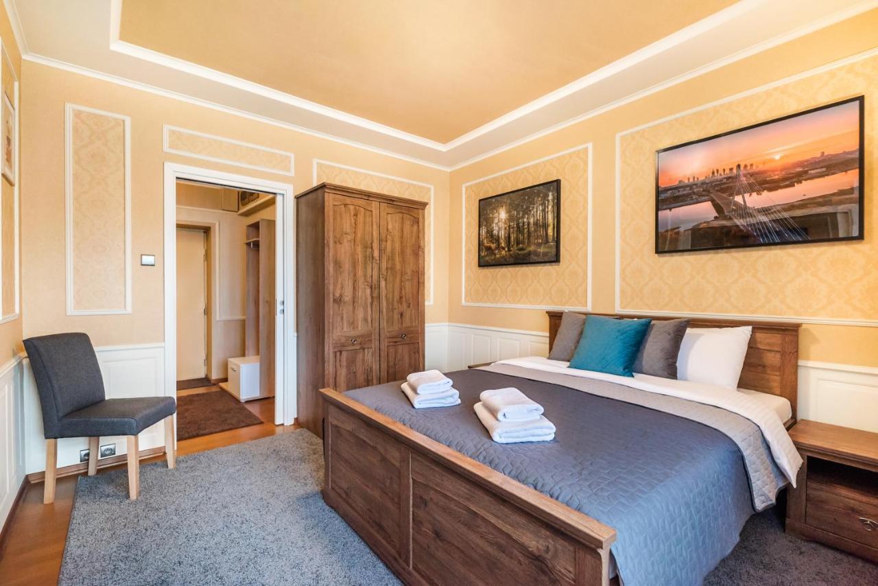 City Centre Open View Apartment Warschau Buitenkant foto